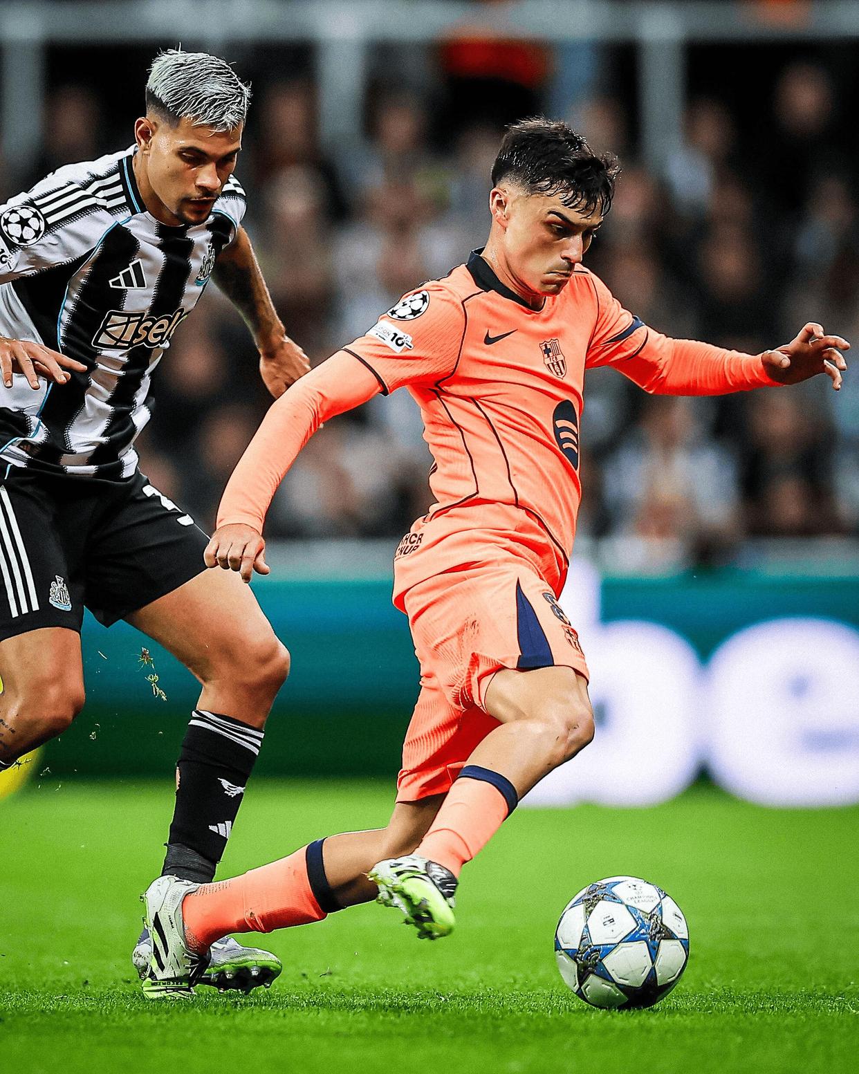 九游体育平台-窗口期欧超杯传出新动向，比利亚雷亚尔单刀错失，管理层表态——引发热议，赛季目标并未改变的简单介绍