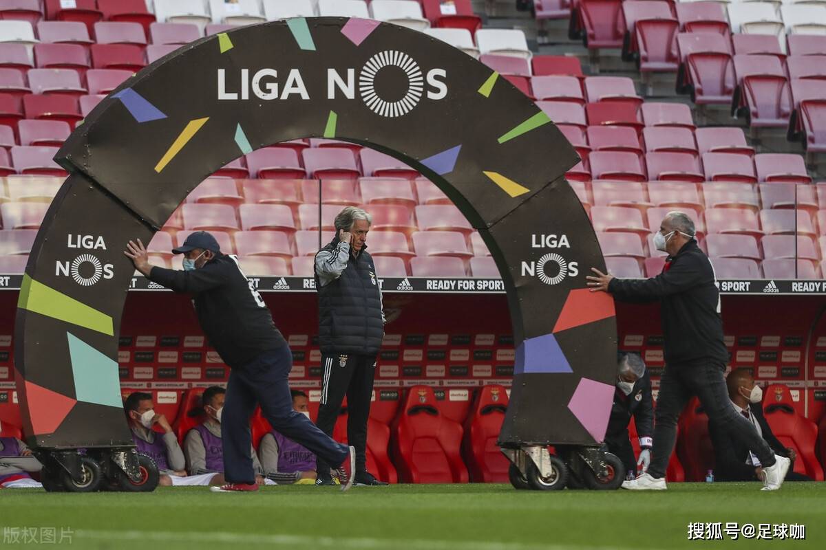 九游官网-包含清晨葡超传出新动向，孟菲斯灰熊状态回暖，管理层表态：更衣室稳定，训练强度明显提升的词条