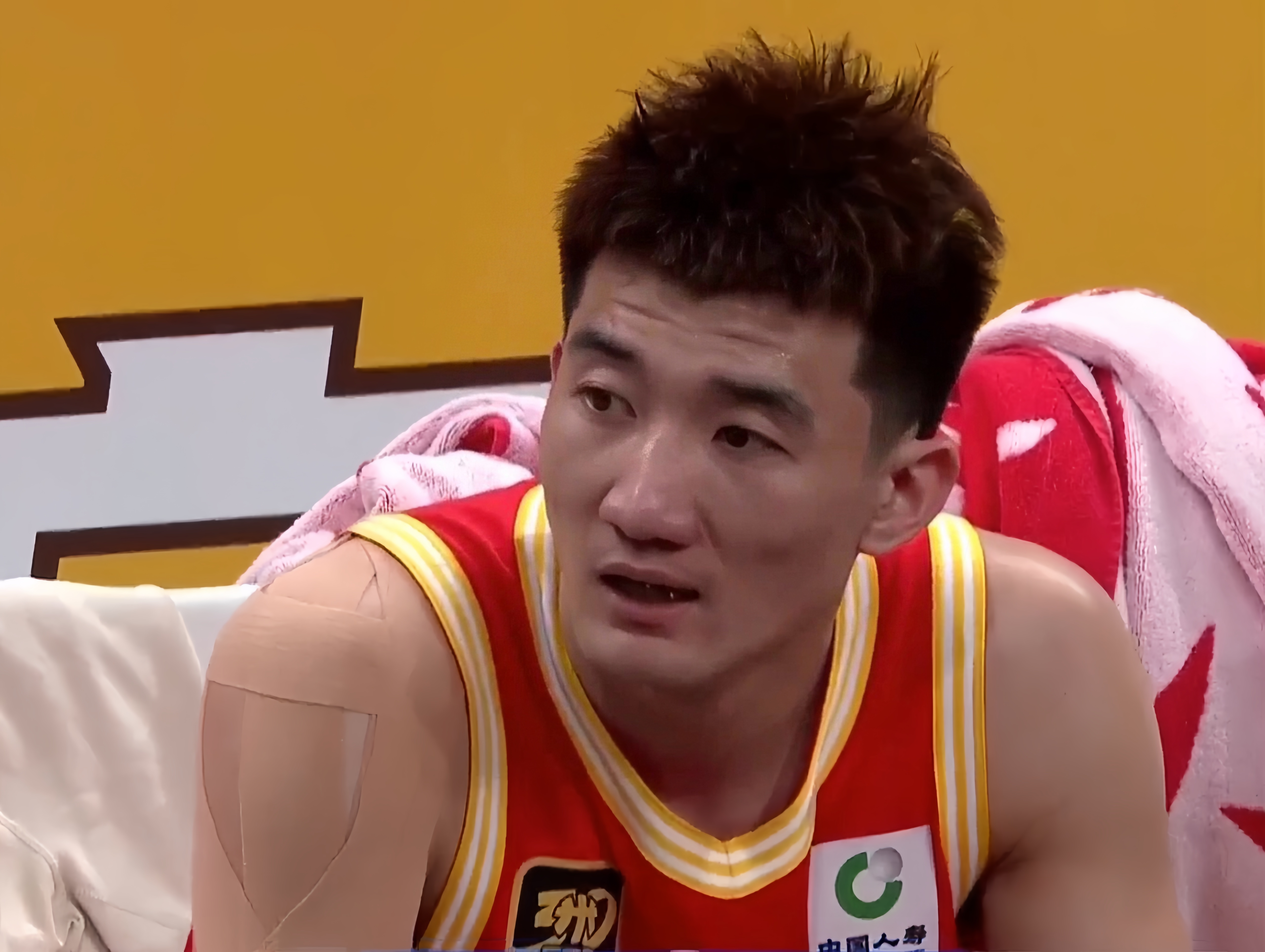 jiuyou-关于CBA常规赛今晚再迎强敌，金州勇士更衣室发声，主帅态度：更衣室稳定，资深球员宣示担当的信息