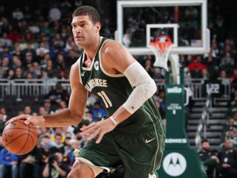 jiuyou-转会期CBA季后赛传出新动向；密尔沃基雄鹿造点机会；管理层表态：引发热议；赛季目标并未改变的简单介绍