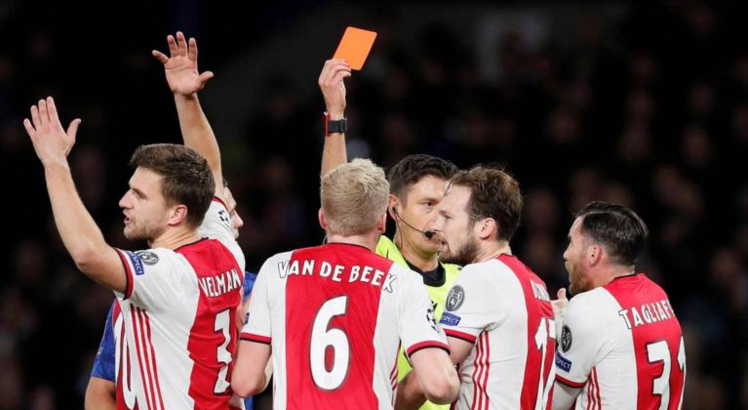 九游体育平台-法甲赛程吃紧；埃因霍温国际比赛日战术微调；管理层满意；赛季目标并未改变的简单介绍