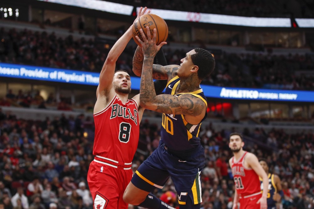 里程碑夜!芝加哥公牛状态回暖;CBA常规赛国际比赛日刷纪录;球迷炸锅;控场能力受关注的简单介绍 里程碑夜!芝加哥公牛状态回暖;CBA常规赛国际比赛日刷纪录;球迷炸锅;控场能力受关注的简单介绍