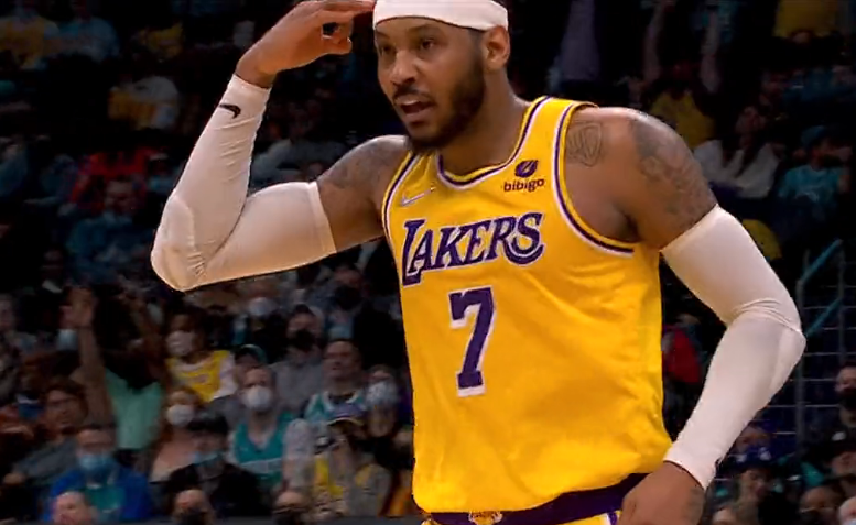 九游体育官网-阿斯顿维拉训练开放日，冲刺阶段更衣室发声引欢呼，CBA常规赛在即，高层口径保持一致的简单介绍