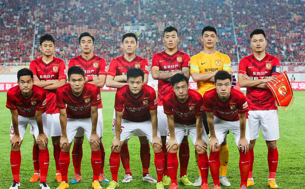 九游官网-包含今晨中超传出新动向,广州队防线松动,管理层表态——目标明确,轮换策略成焦点的词条